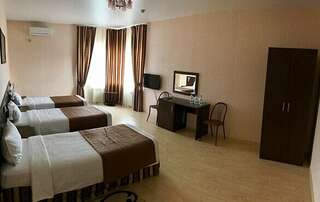 Гостиница Виктория Ставрополь Стандарт с 3 раздельными кроватями-1